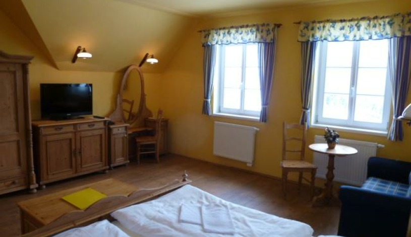 PENSION SLUNEČNICE Špindlerův Mlýn - Dvoulůžkový pokoj s přistýlkou Comfort